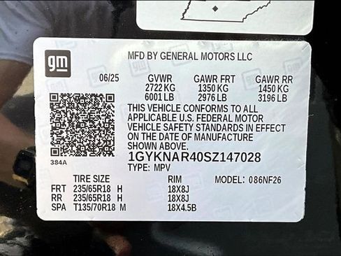 New 2025 Cadillac XT5 Luxury image 14