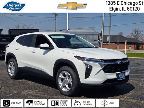 New 2026 Chevrolet Trax LS w/ LS Convenience Package FWD image 1