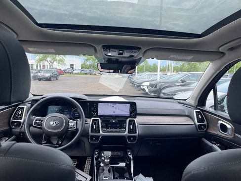 Certified 2021 Kia Sorento SX Prestige AWD/4WD image 23