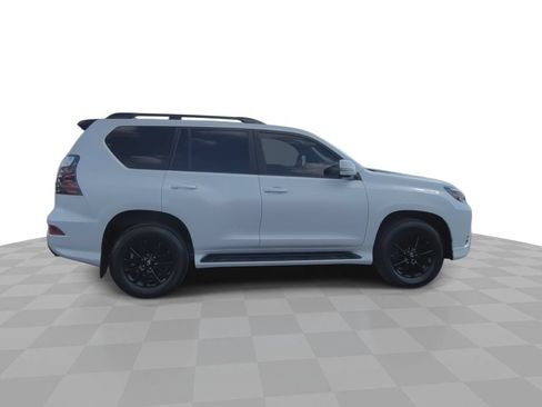 Used 2023 Lexus GX 460 w/ Black Line Special Edition AWD/4WD image 9
