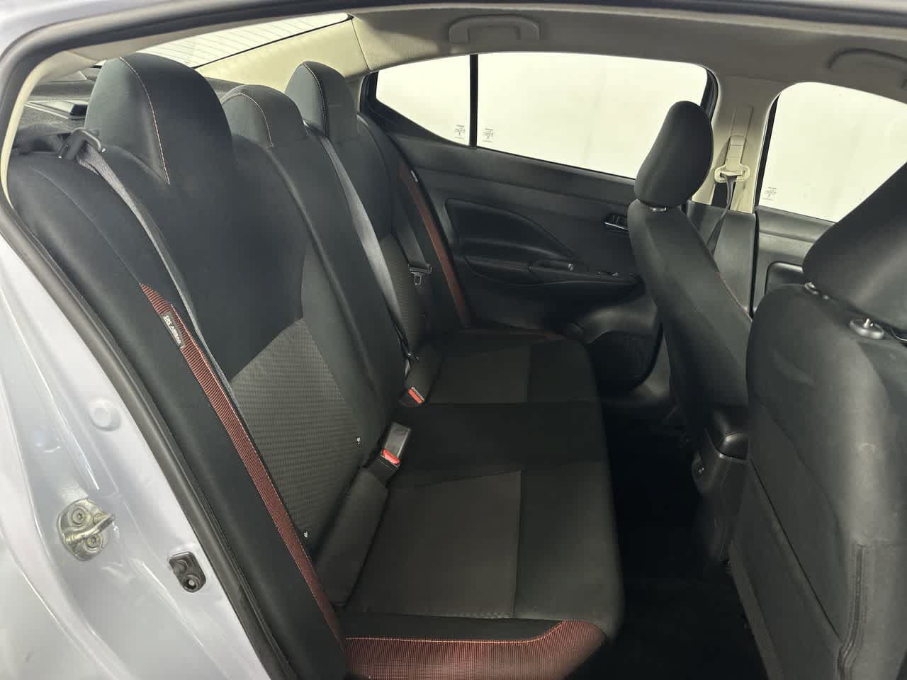 Used 2024 Nissan Versa SR FWD image 6