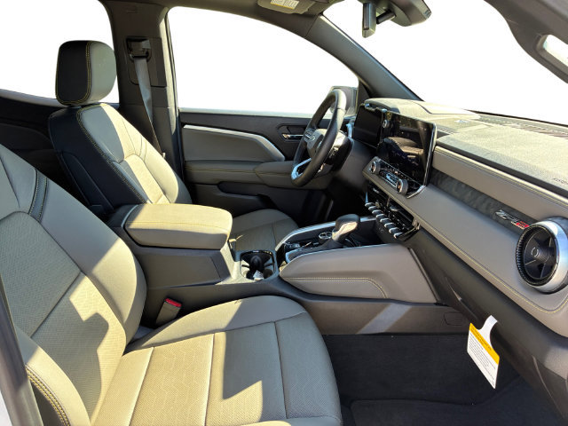 New 2026 Chevrolet Colorado ZR2 w/ Technology Package AWD/4WD image 13