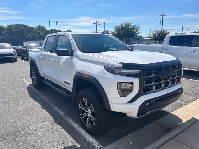 Used 2025 GMC Canyon AT4 w/ Technology Plus Package AWD/4WD image 1