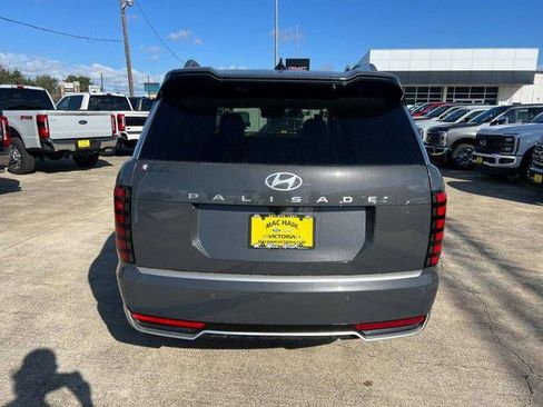 New 2026 Hyundai Palisade Calligraphy FWD image 37