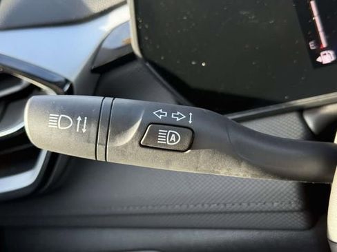 Used 2025 Chevrolet TrailBlazer LT image 18