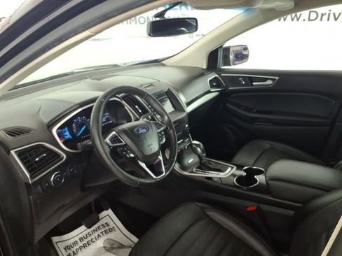Used 2018 Ford Edge SEL w/ Equipment Group 201A AWD/4WD image 12
