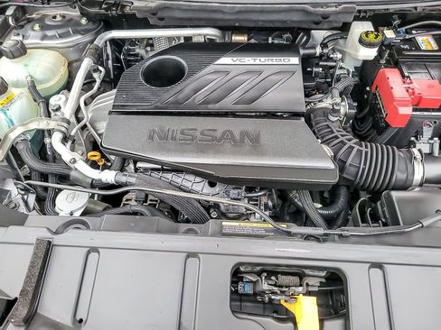 Used 2022 Nissan Rogue SV w/ SV Premium Package image 24