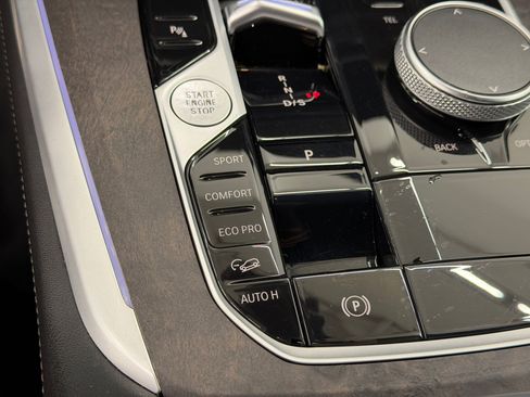 Certified 2024 BMW X5 xDrive40i w/ M Sport Package image 26