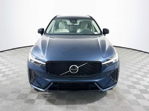 New 2026 Volvo XC60 B5 Ultra w/ Protection Package Premier image 2