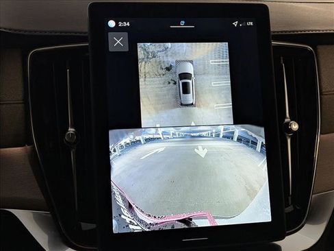 New 2026 Volvo XC90 B6 Ultra image 15