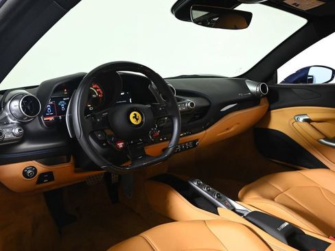 Certified 2022 Ferrari F8 Tributo RWD image 3