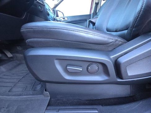 Used 2022 Ford Ranger Lariat w/ Equipment Group 501A High image 19