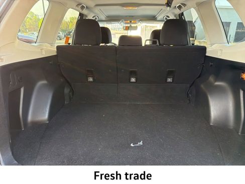 Used 2017 Subaru Forester 2.5i Premium w/ Popular Package #2A image 4