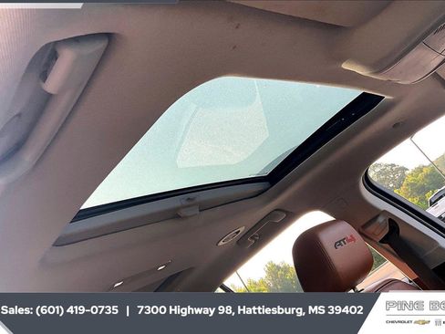 Used 2020 GMC Acadia AT4 w/ Driver Alert Package II AWD/4WD image 16