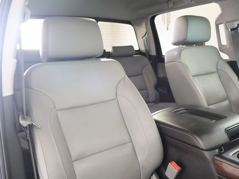 Used 2018 GMC Sierra 1500 SLT AWD/4WD image 47