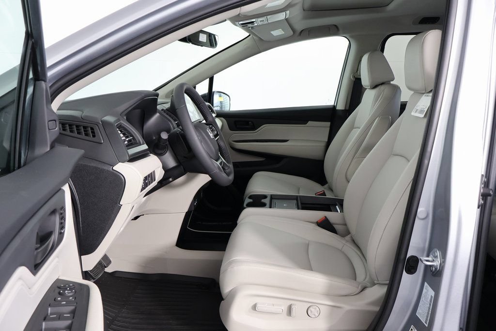New 2026 Honda Odyssey EX-L image 5