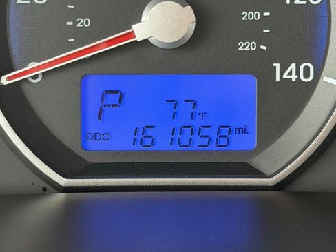 Used 2011 Hyundai Santa Fe GLS AWD/4WD image 19