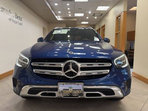 Certified 2022 Mercedes-Benz GLC 300 image 2