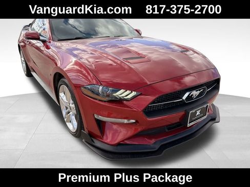 Used 2020 Ford Mustang Premium w/ Equipment Group 201A image 5