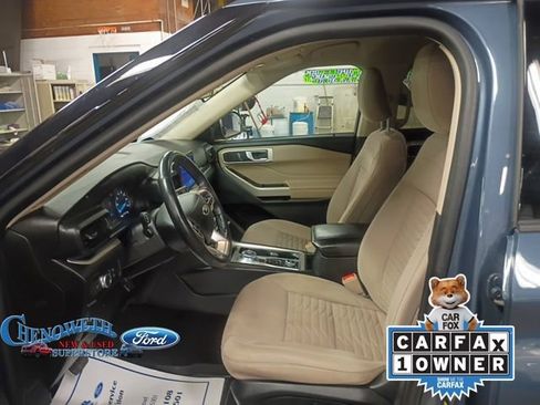 Used 2021 Ford Explorer XLT image 8
