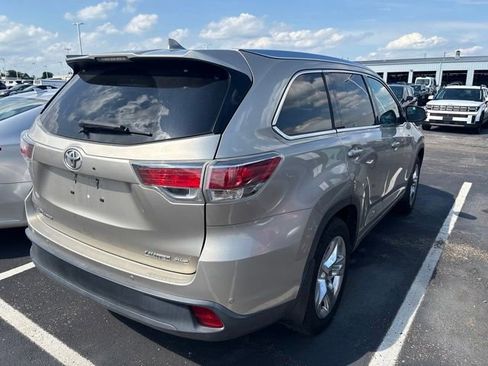 Used 2014 Toyota Highlander Limited AWD/4WD image 6