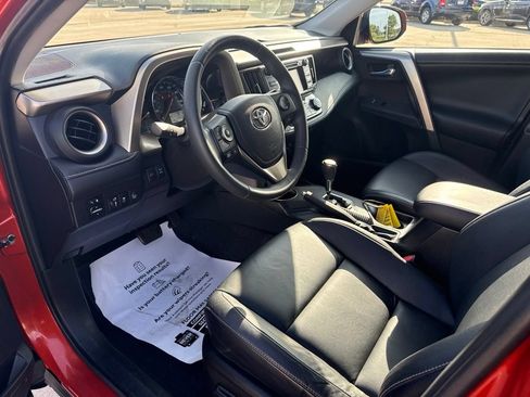Used 2015 Toyota RAV4 Limited w/ Technology Package AWD/4WD image 8