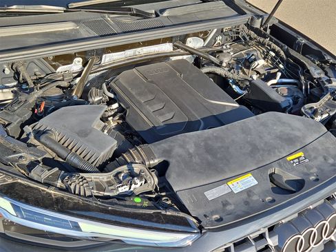 New 2025 Audi Q5 Premium Plus image 10