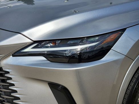 Certified 2025 Lexus RX 350 Premium w/ Convenience Package FWD image 9