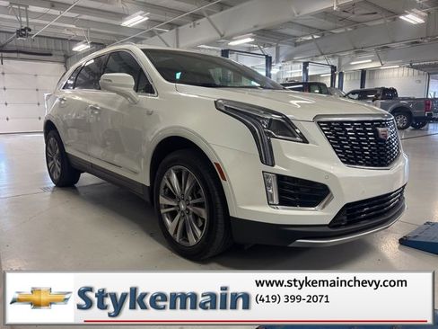 Used 2024 Cadillac XT5 Premium Luxury image 11