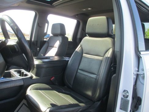 Used 2021 GMC Sierra 2500 Denali w/ Denali Ultimate Package image 24