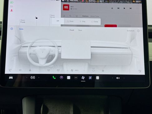 Used 2022 Tesla Model Y Performance image 15