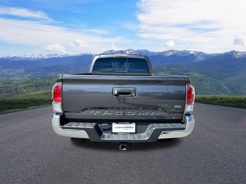Used 2023 Toyota Tacoma TRD Off-Road image 4