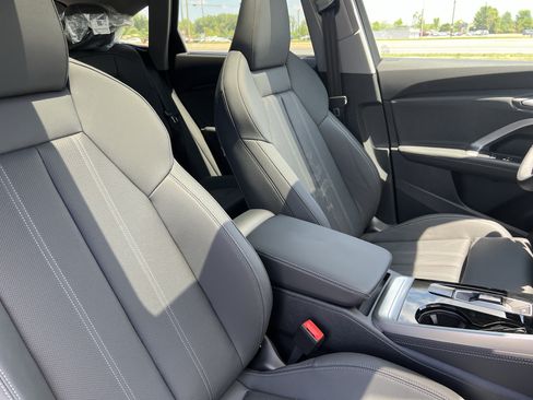 New 2026 Audi Q5 Premium Plus AWD/4WD image 21