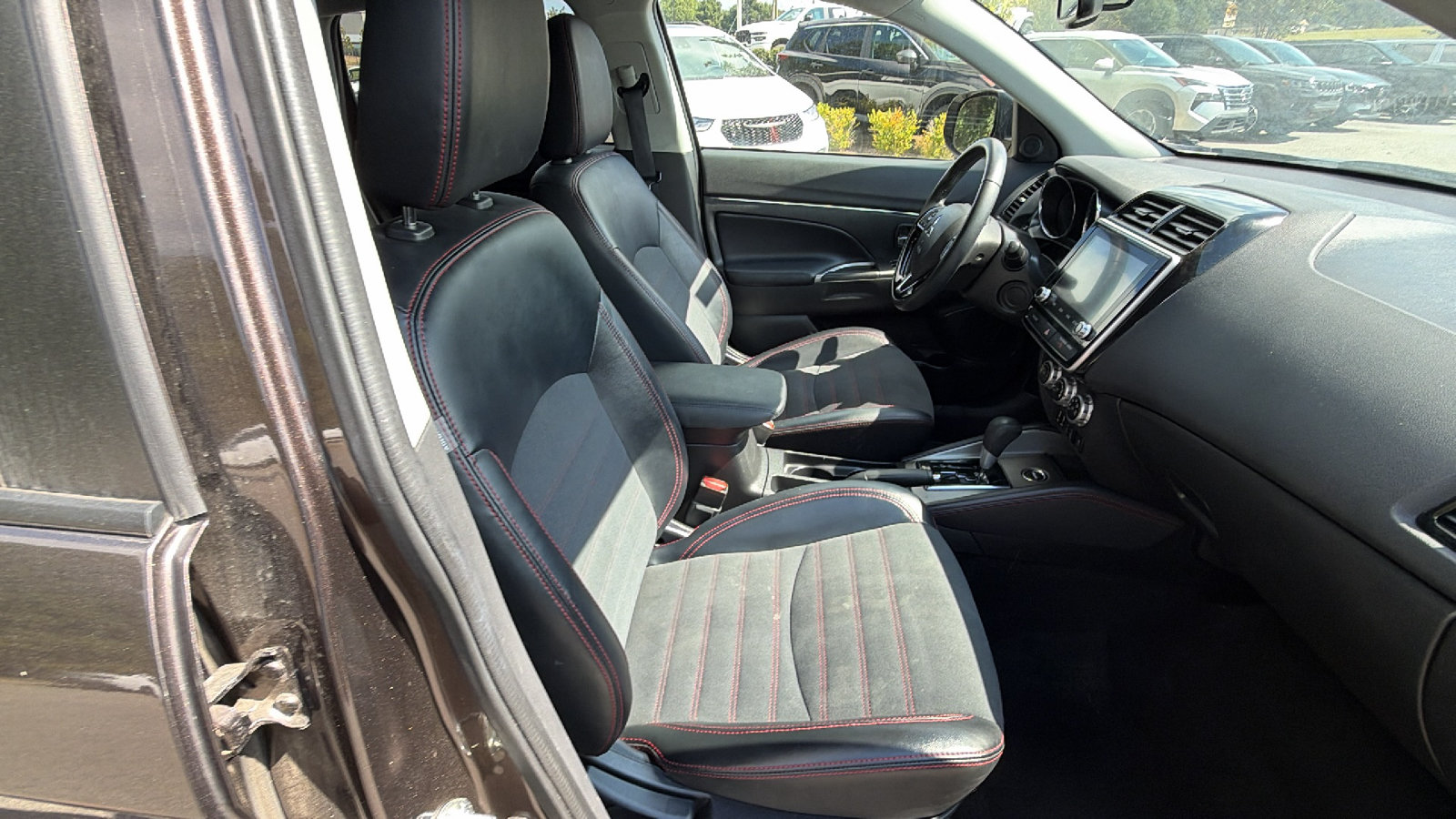 Used 2024 Mitsubishi Outlander Sport AWD image 19
