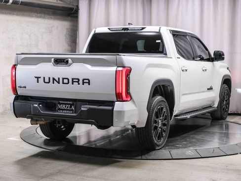 Used 2024 Toyota Tundra Limited AWD/4WD image 4