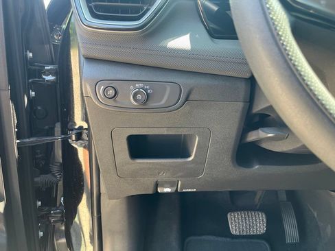 Used 2025 Chevrolet TrailBlazer LT FWD image 22