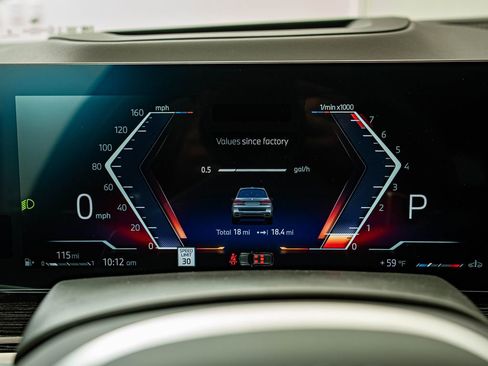 New 2026 BMW X7 xDrive40i w/ M Sport Package image 22