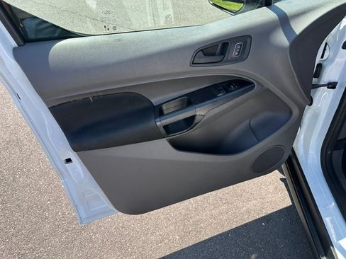 Used 2022 Ford Transit Connect XL FWD image 18