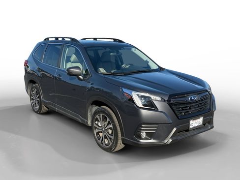 Certified 2023 Subaru Forester Limited image 7