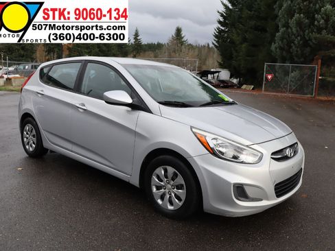 Used 2017 Hyundai Accent SE image 10