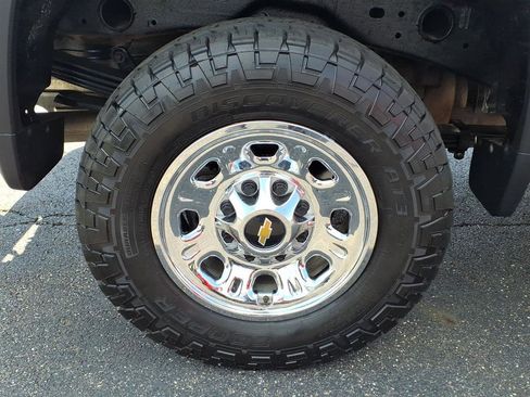 Used 2021 Chevrolet Silverado 2500 W/T w/ WT Fleet Convenience Package AWD/4WD image 13