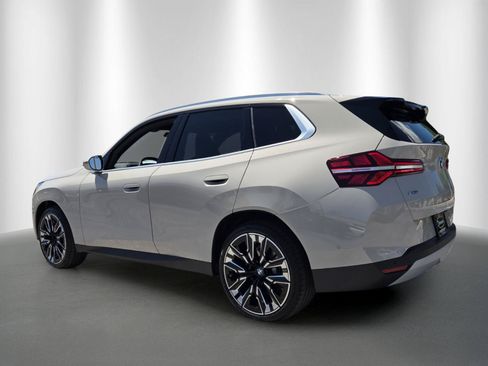 New 2026 BMW X3 xDrive30i w/ Convenience Package AWD/4WD image 5