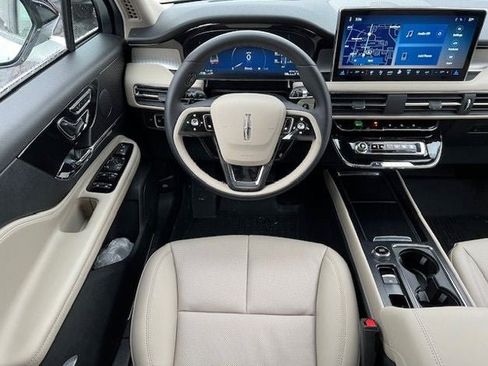 New 2026 Lincoln Corsair Grand Touring AWD/4WD image 30