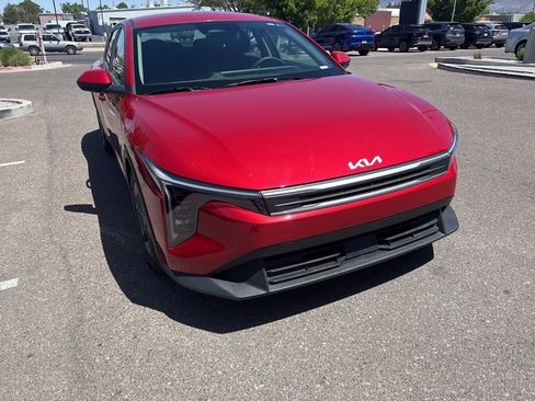 Used 2025 Kia K4 FWD image 6
