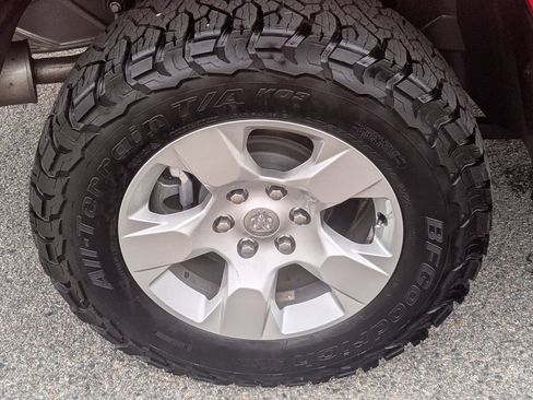 Used 2024 RAM 1500 Lone Star AWD/4WD image 15