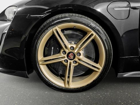 Used 2020 Porsche Taycan Turbo S w/ Premium Package image 13