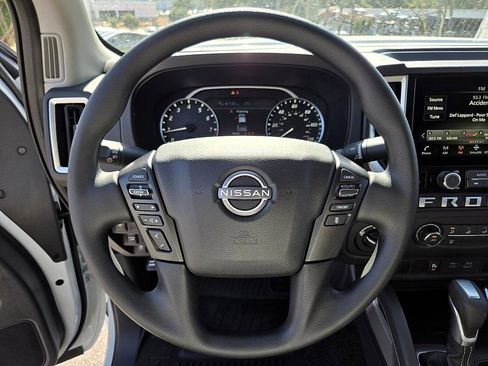 New 2026 Nissan Frontier SV w/ Tow Package image 16