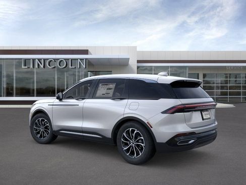 New 2026 Lincoln Nautilus Premier AWD/4WD image 4