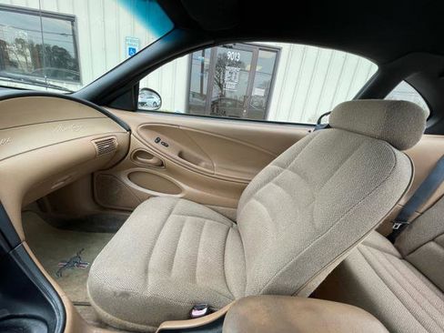 Used 1998 Ford Mustang Coupe image 18
