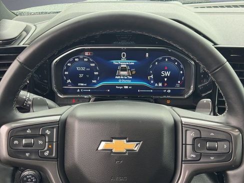 Certified 2024 Chevrolet Silverado 1500 High Country w/ High Country Premium Package image 16